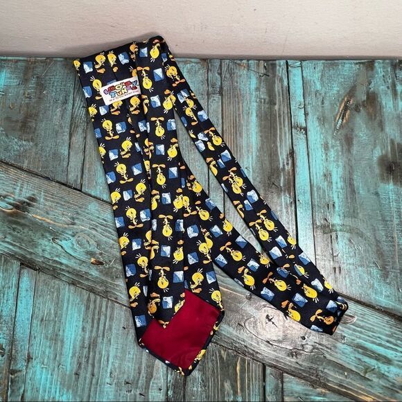 𝅺VINTAGE 90s Looney Tunes Tweety Bird Tie - Picture 4 of 5